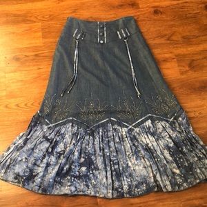 Vintage looking jean skirt